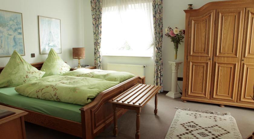 Hotellerie Gasthaus Schubert Garbsen Eksteriør billede